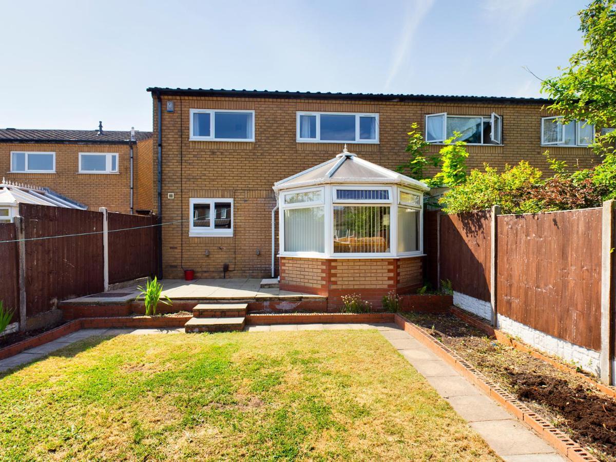 247 Serviced Accommodation In Telford- 3Br House Dış mekan fotoğraf